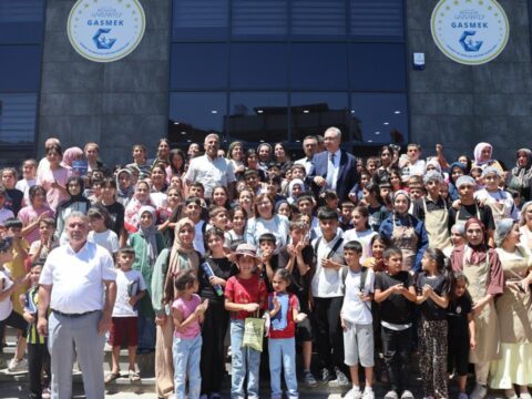 Baskan sahin gaziantep buyuksehir belediyesi yaz okullarini ziyaret etti SdVxgVSC