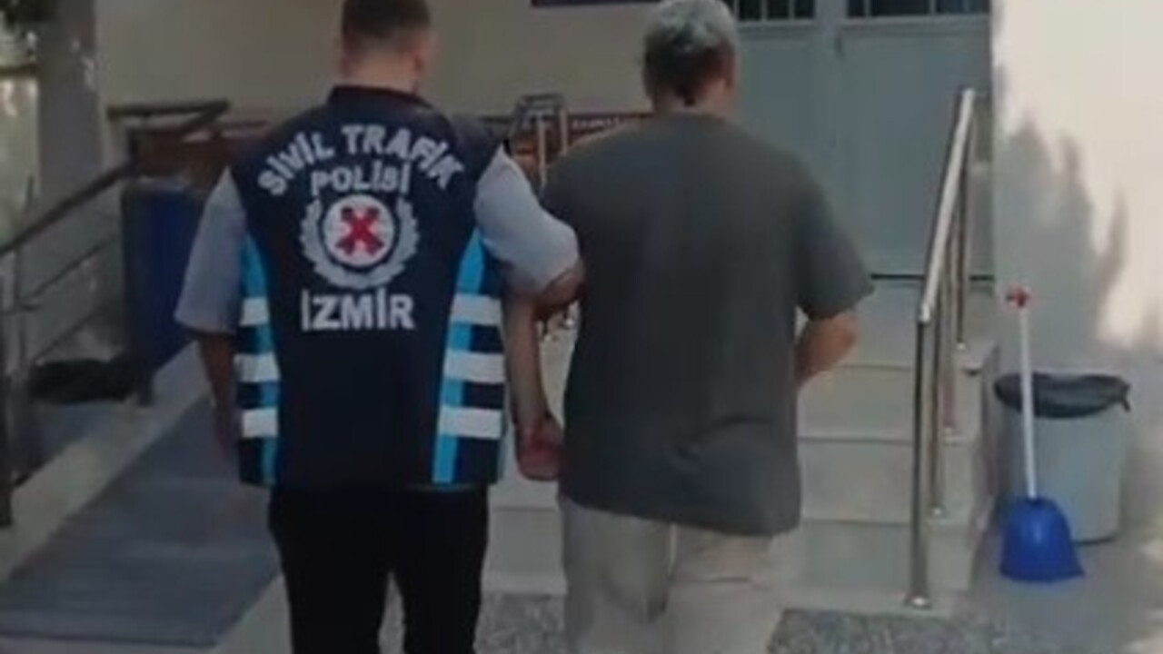 Motosikletliye saldırdı, 180 bin liralık oldu: Ehliyetine el konuldu Haber gorseli
