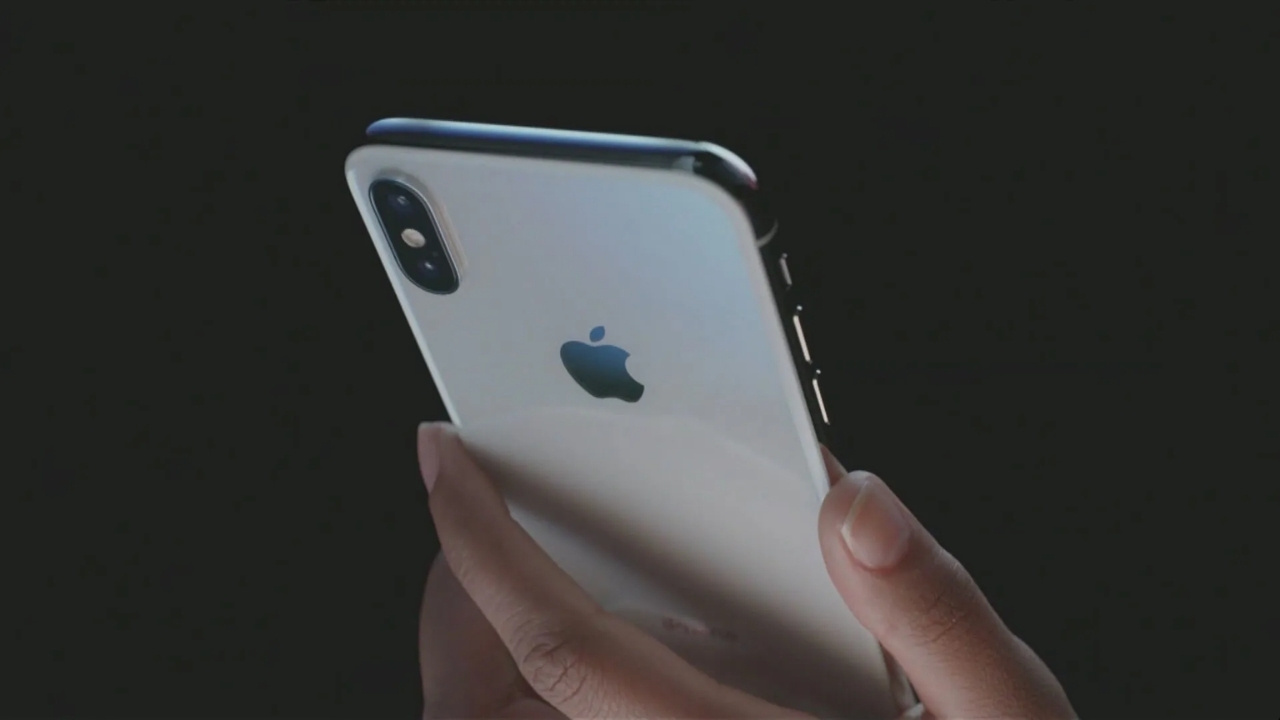 iPhone sahipleri isyanda: Güvenlik açığını kapatayım derken telefonları yaktılar! Img