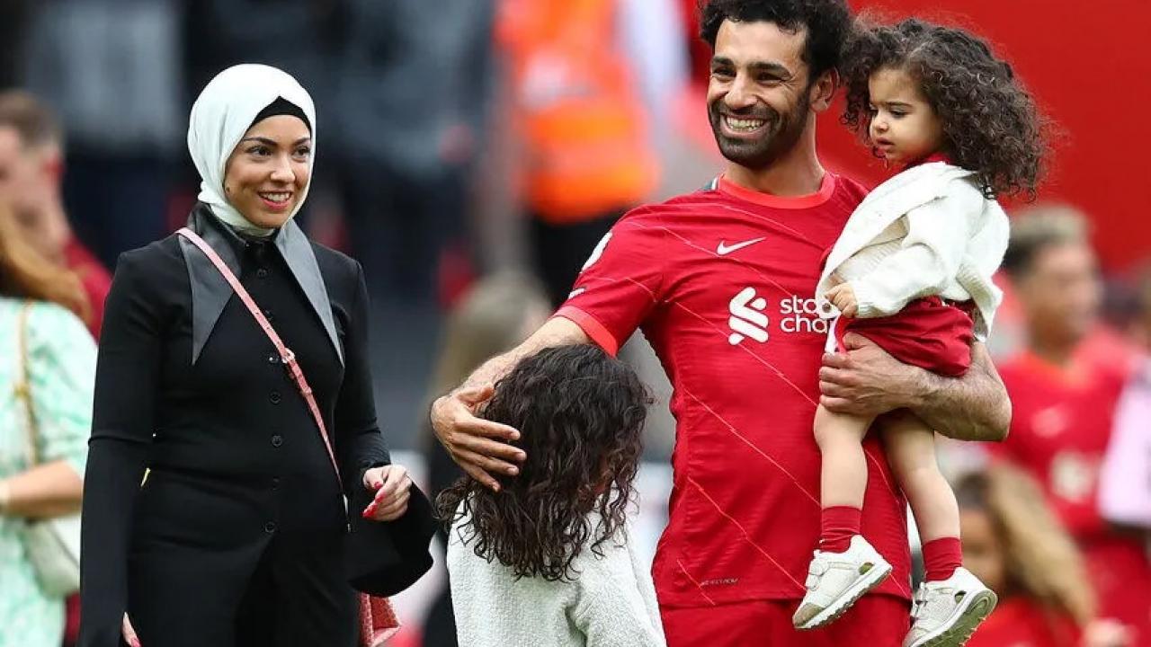 Salah transferinde sürpriz detay! Eşinin ‘Müslüman ülke’ isteği kararını etkiledi Img